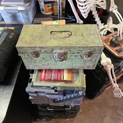 Old Ass Metal Tool Box
