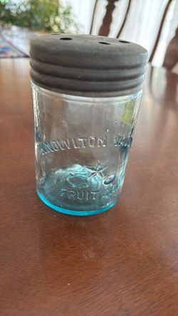 Knowlton Vacuum Fruit jar