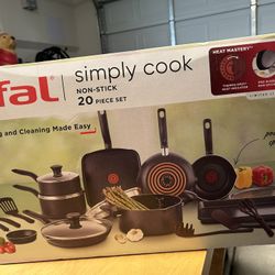 T-fal 20 piece cookware set nonstick