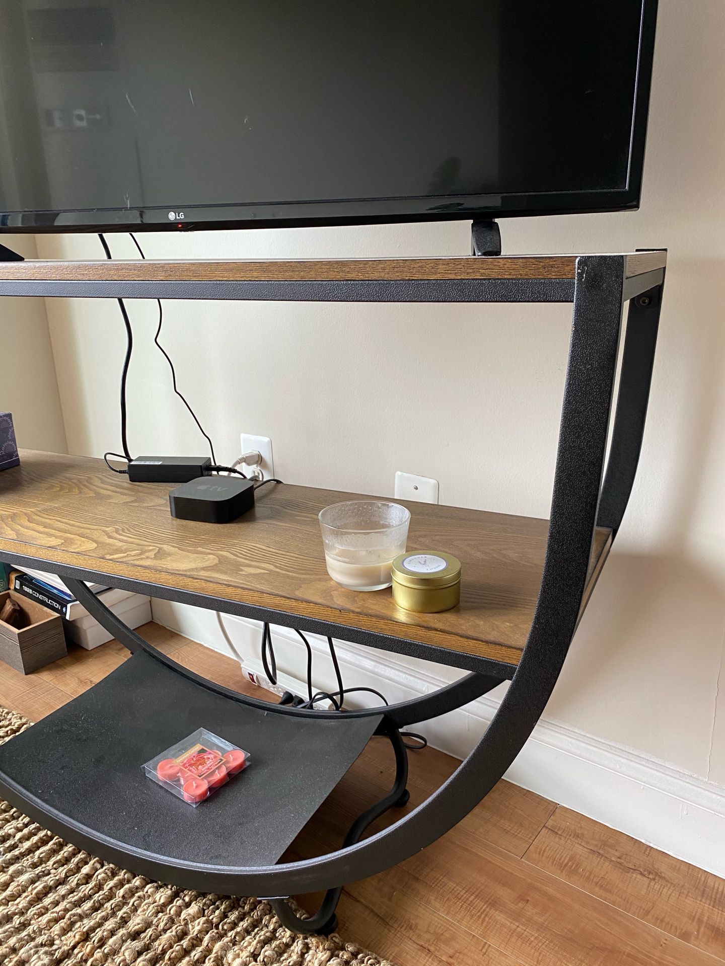 U-shaped TV stand/console table