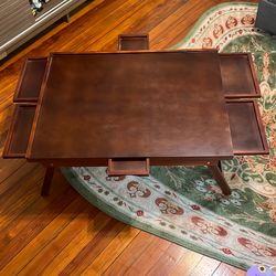 Puzzle Table