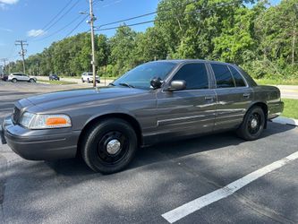 2011 Ford Crown Victoria