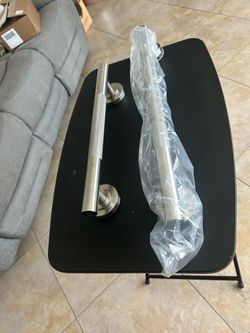 2 Grab bars for bathroom or any use 18in and 24 in