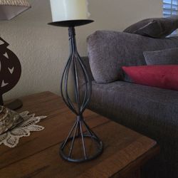 Pillar Candle Holder 