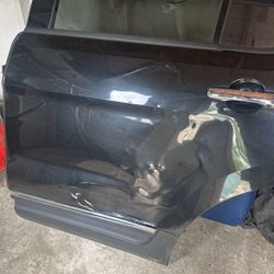 2013 Ford Explorer Back Left Door