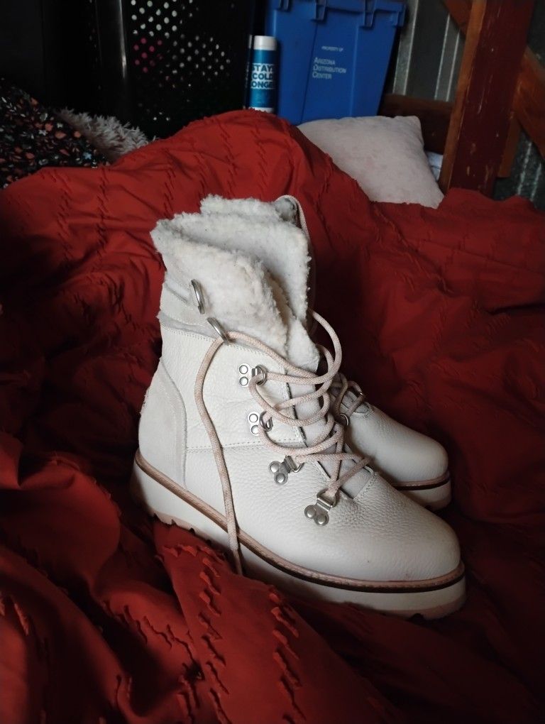 Roxy Snow Boots