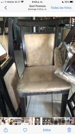 Cuatro sillas por $30