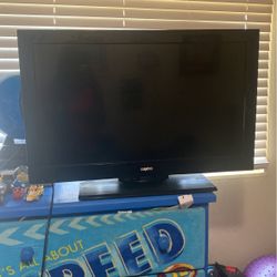 32 Inch Sanyo TV