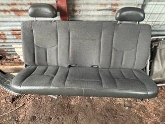 99-07 chevy/gmc rear seat