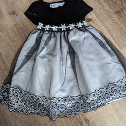 Dress black and silver sz 3T