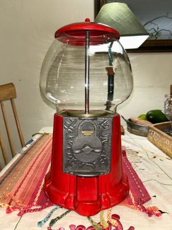 Gumball machine