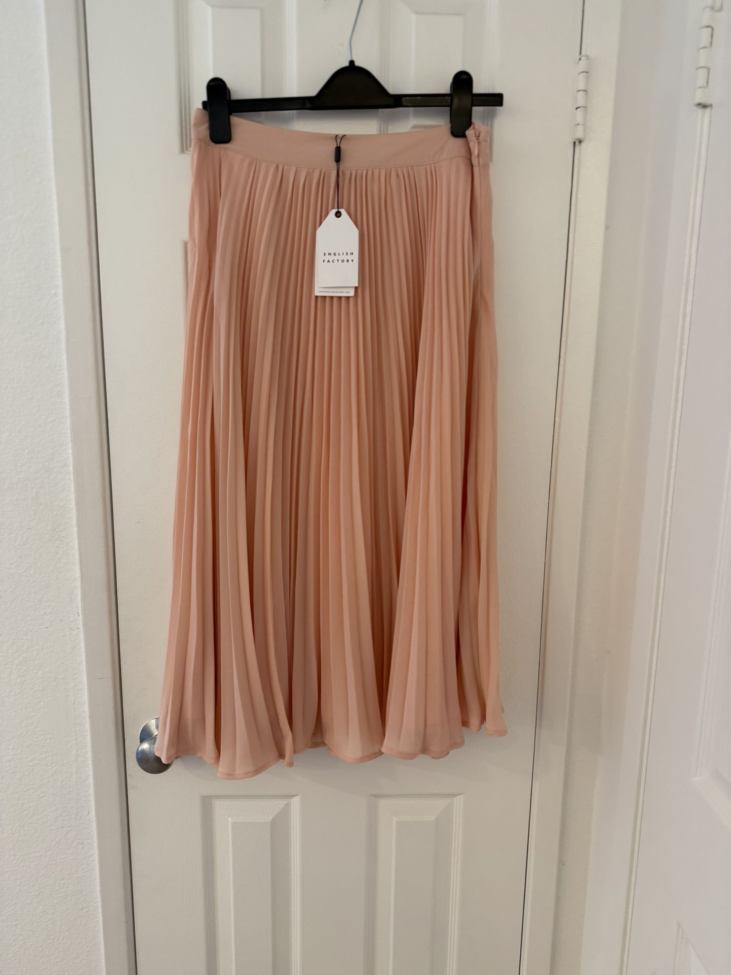 English Factory Khaki Rose Midi Long Pleated Skirt, L, NWT!