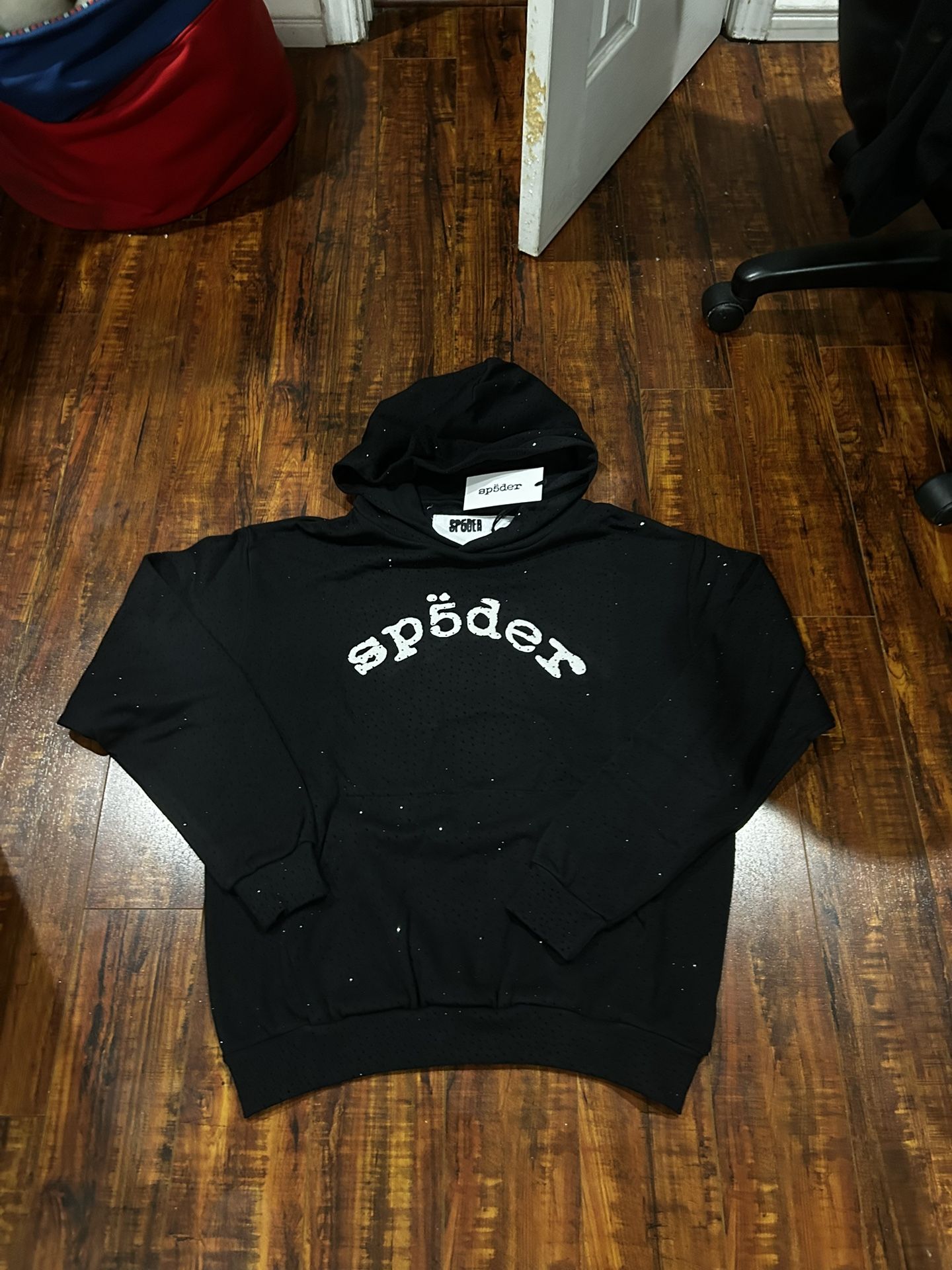 VVS SP5DER HOODIE