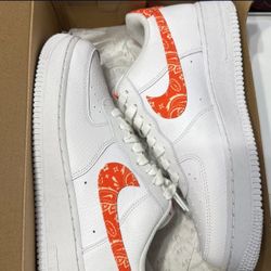 Air Force One Size women  9.5 men size 8 $ 80 OBO