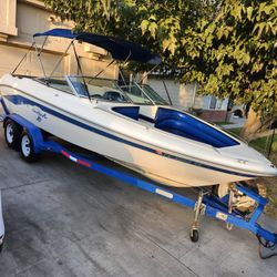 1995 Searay 200 Open Bow