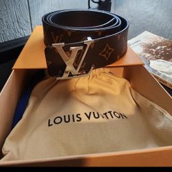 Louis Vuitton Belt Size 110 Authentic And Brand New