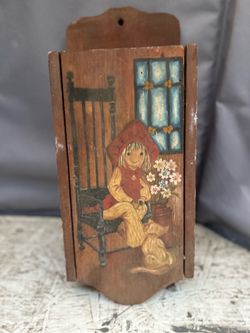 Vintage country wall box