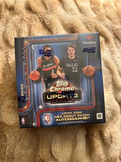 2026 Topps Chrome Update Basketball Fanatics Mega Box