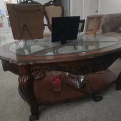 Center And End Tables 