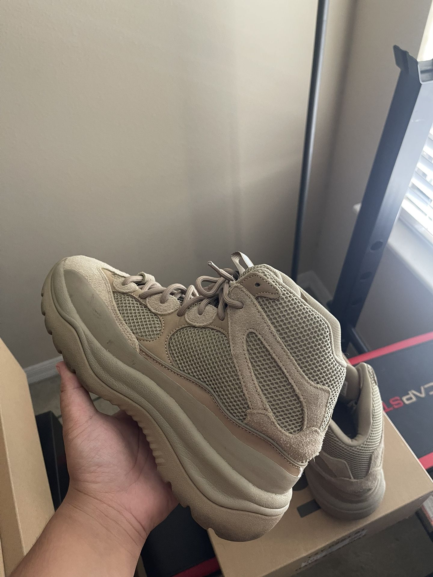 Yeezy Desert Boot Size 10.5