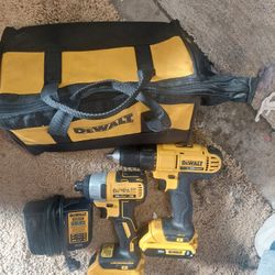 Dewalt  Compat Drill. And   Regular Drill    2 Batteries And New Charger New Bag 