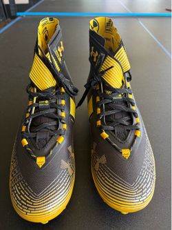 Under Armour Highlight MC Football Cleats Size 9