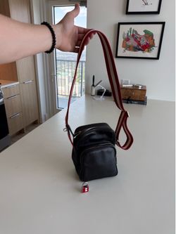 Bally Brown Leather Crossbody With Keys 8 X 6