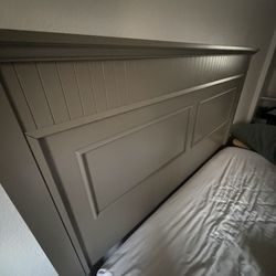 Queen Size Bed and Bed Frame with Storage