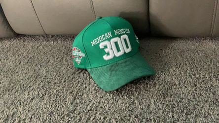 Green hat