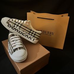 Burberry Shoes For Sale // Zapatos Burberry En Venta 