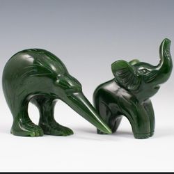 Early 20th C. Spinach jade 