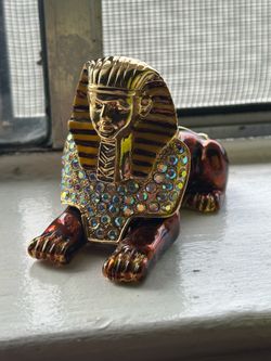 BRAND NEW! Brown Bejeweled Sphynx Trinket Box