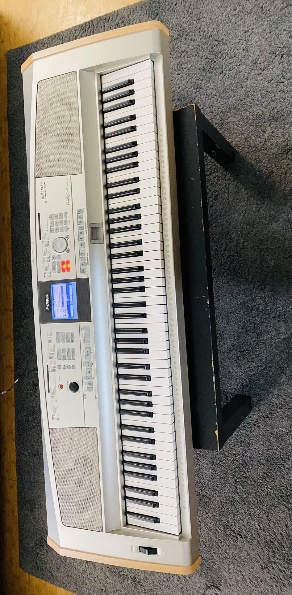 DGX 505 Keyboard