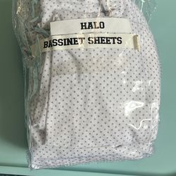 THREE Halo Bassinet Fitted Sheet in Gray Pin Dot