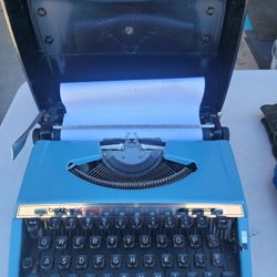 Brothers 11 Typewriter 