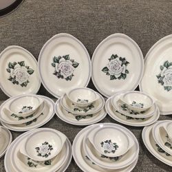 Vintage Egg Shell Nautilus Dinner  Ware 