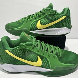 New Nike Sabrina 2 Oregon Ducks Basketball Men’s Size 11/ W 12.5