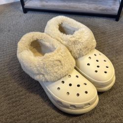 Fur Lined Crocs 
