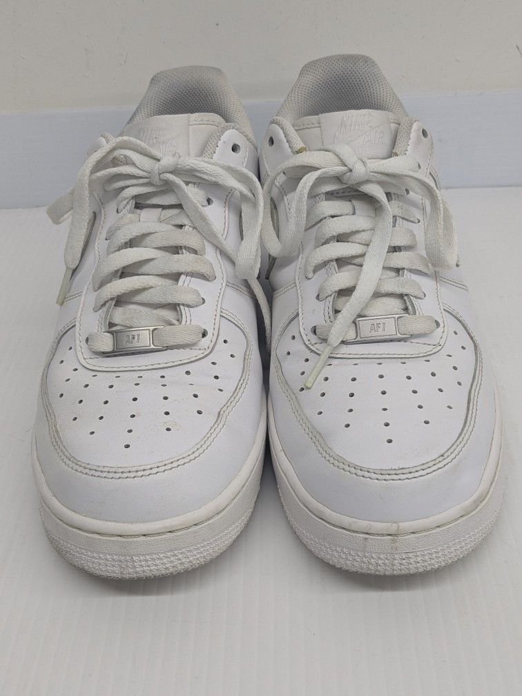 NIKE AF1 Men's 10.5.  $40