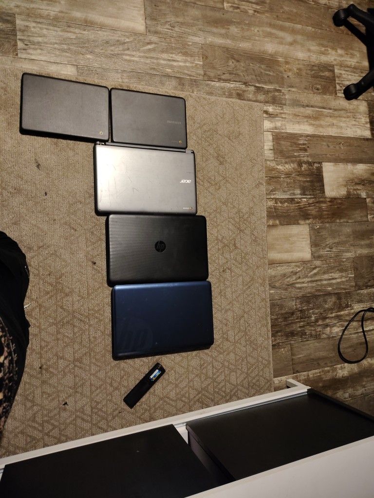 5 Broken Laptops