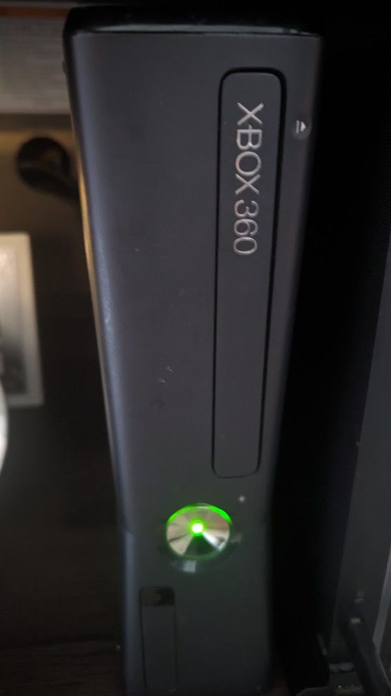 Xbox 360 Plus Games. 