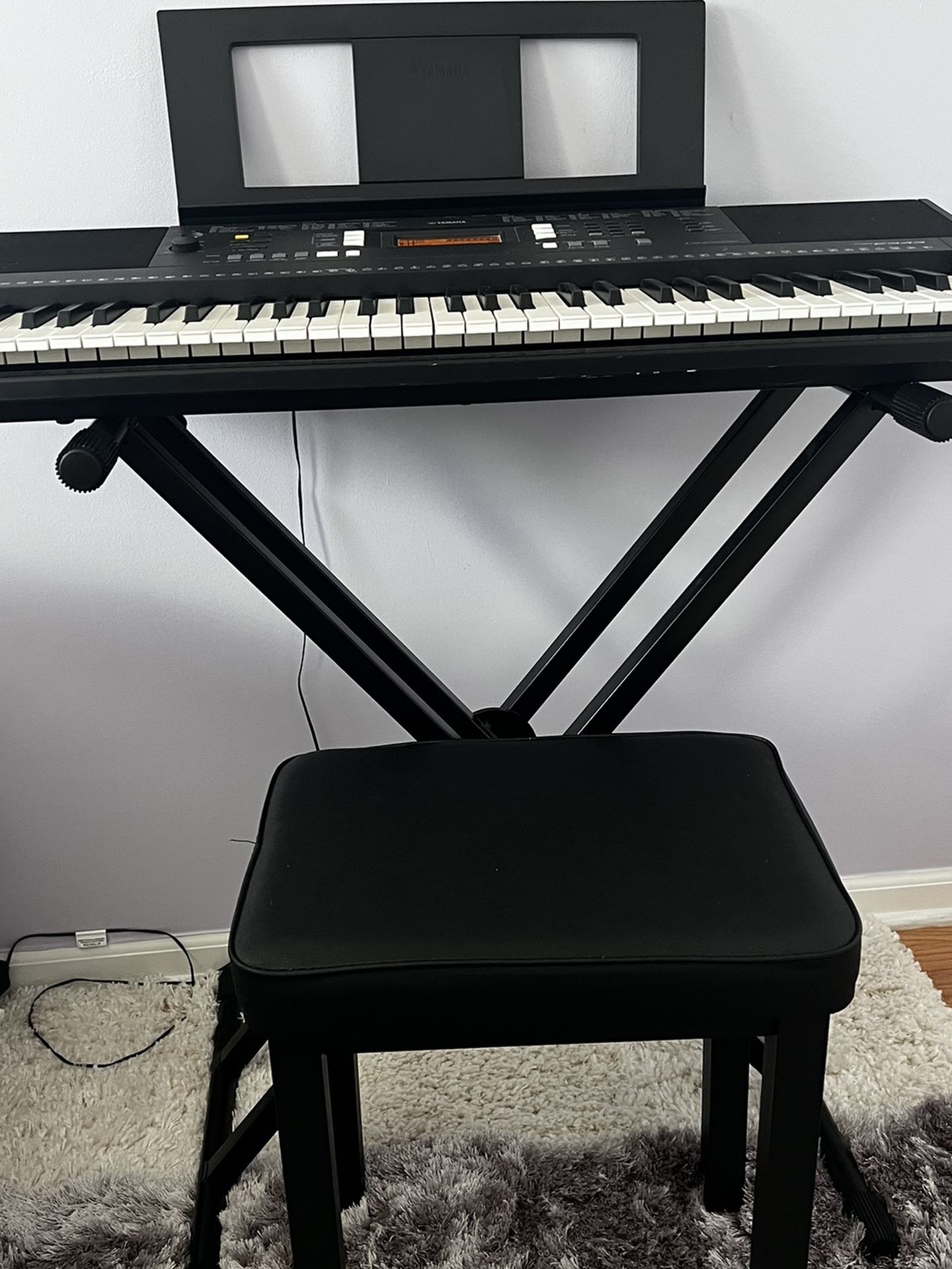 Yamaha PSR E343 Keyboard, Seat, Stand, & Bag