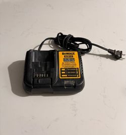 Dewalt  Charger