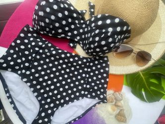 Swimsuit 