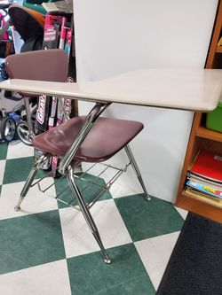 Kids Desk/Chair