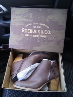 Size 9 never worn brown booties