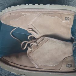 Men size 12 Uggs