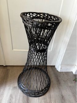 Mid century MCM spun fiberglass tall plant stand, black