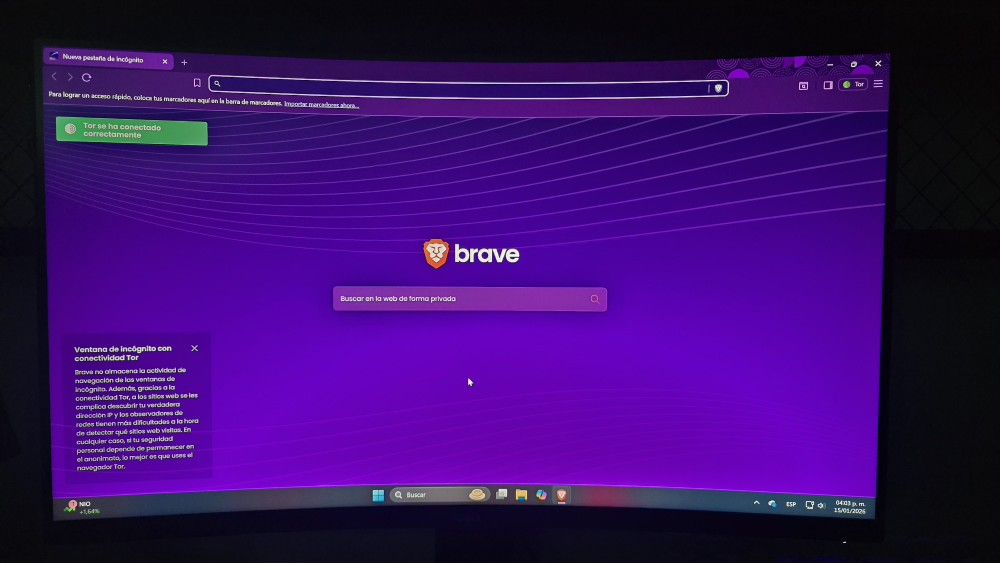 Dell 32" Curved Monitor Gaming