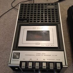 Marantz / Superscope C-105 Three Head Tape Recorder